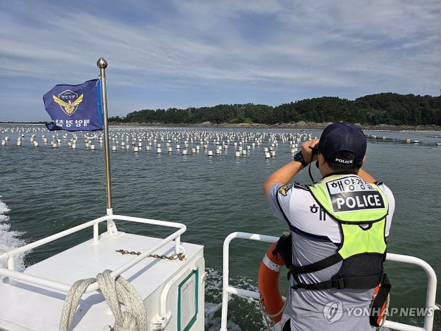 실종자 찾는 군산해경