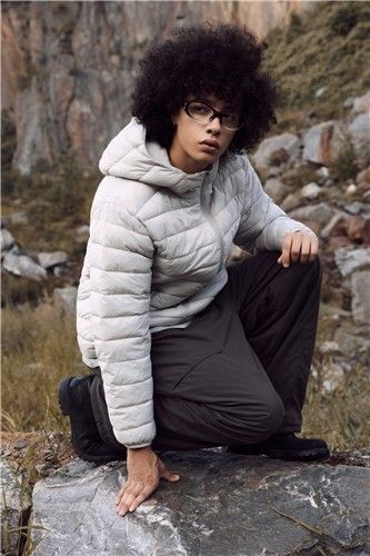 스파오 씬라이트