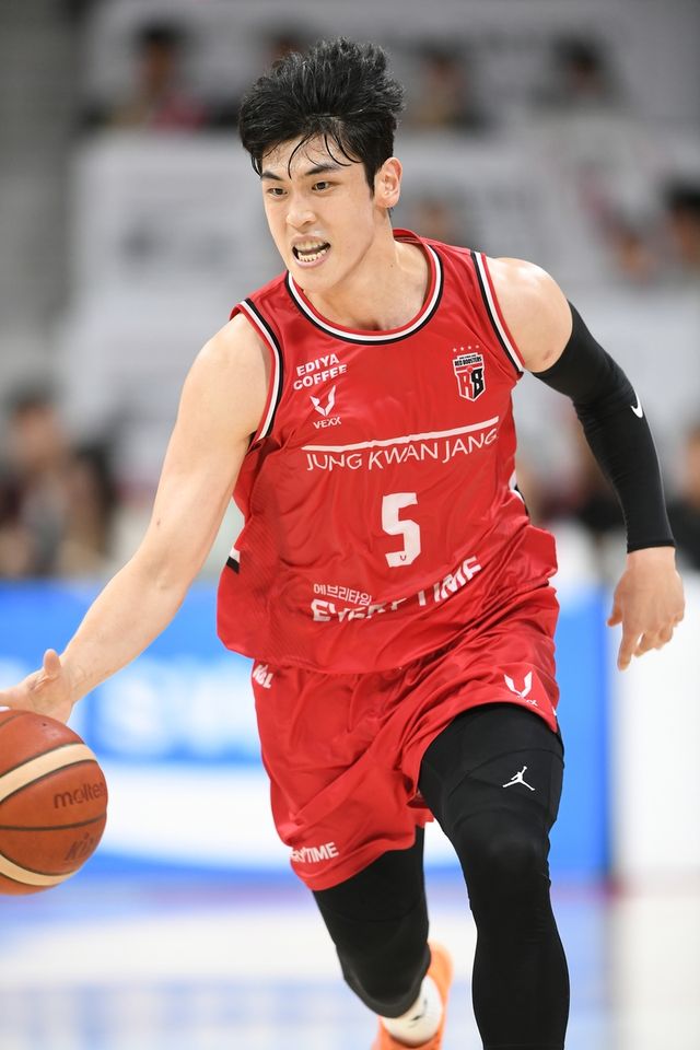 돌파하는 안양 정관장 변준형