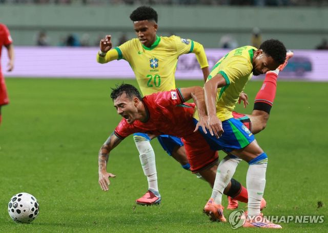 넘어지는 옌스 카스트로프