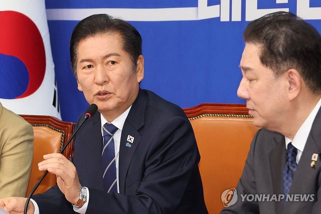 발언하는 민주당 정청래 대표