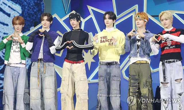 투어스, 4번째 미니앨범 발표