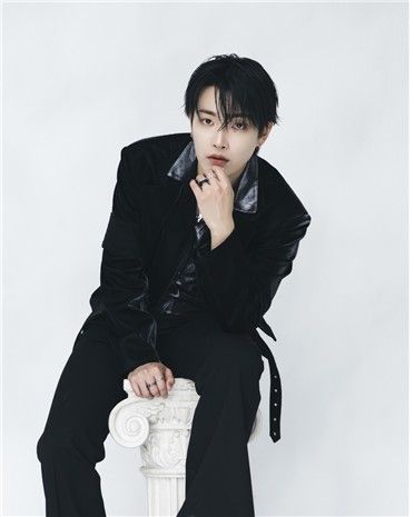 에이티즈(ATEEZ) 멤버 홍중