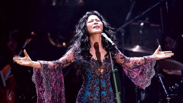 재즈 보컬리스트 웅산