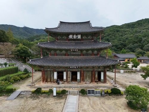 국보인 미륵전[사진/백승렬 기자]