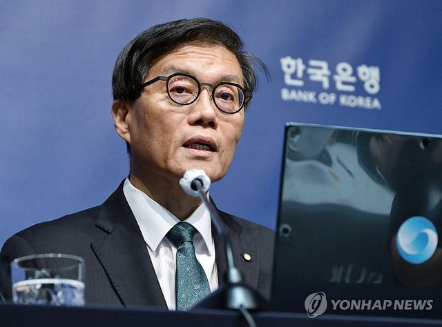 기자간담회 갖는 이창용 한은 총재