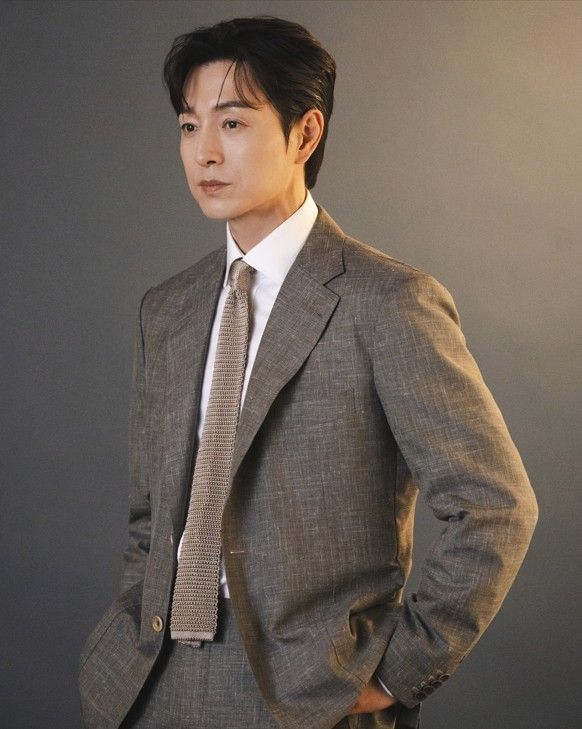 영화 '살인자 리포트' 주연 배우 정성일