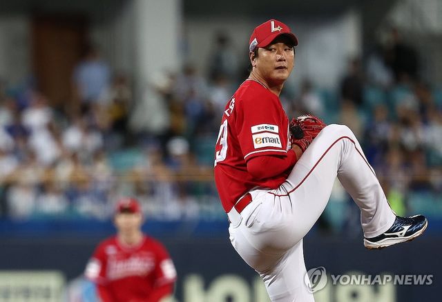 SSG 선발로 나선 김광현