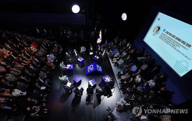 이재명 대통령, 정책간담회