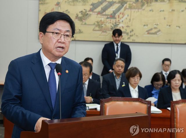 최교진 교육부 장관 기관보고