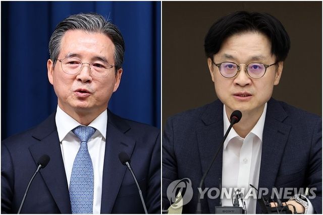 김용범 대통령실 정책실장(왼쪽)과 김정관 산업통상부 장관