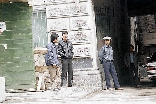 블라디보스토크 시내의 북한 근로자들