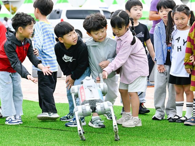 신기한 로봇개