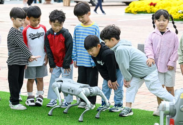 신기한 로봇 개