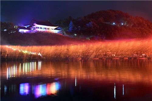 영남루 배경 어화 불꽃놀이