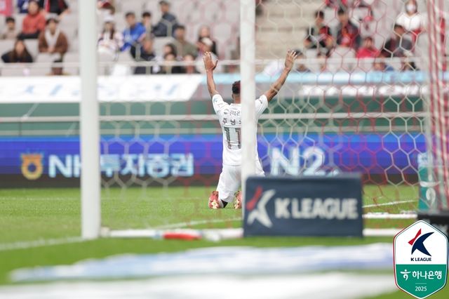 K리그 첫 골로 포항의 승리를 이끈 주닝요.