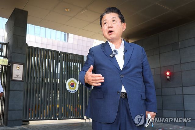 한국인 구출 관련 브리핑하는 김병주 최고위원