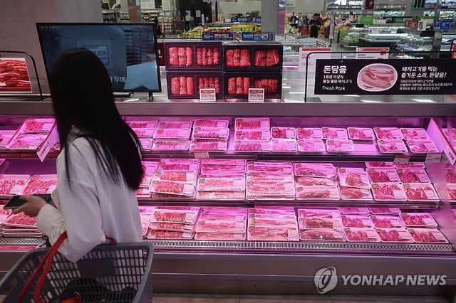 돼지·소고기 공급 줄어 가격 강세…국산·수입산 다 올라 - 1