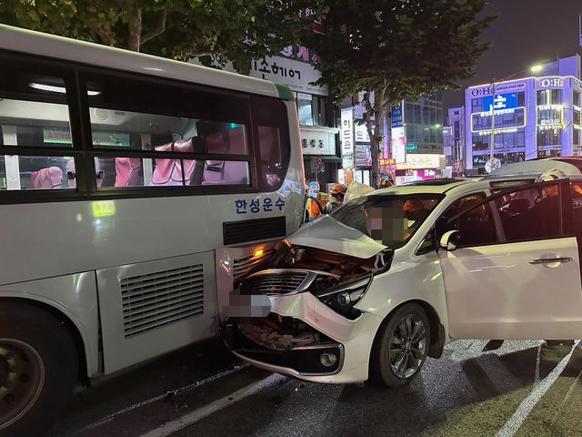 청주서 음주운전 차량이 시내버스 추돌…1명 부상