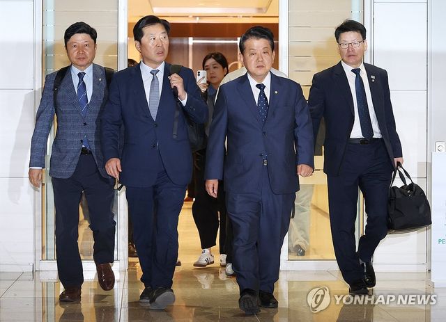 민주당 재외국민 안전대책단, 캄보디아로 출국