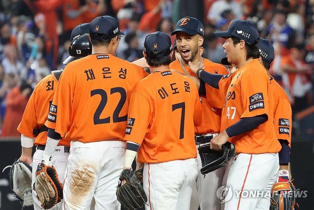 PO 1차전 승리는 한화
