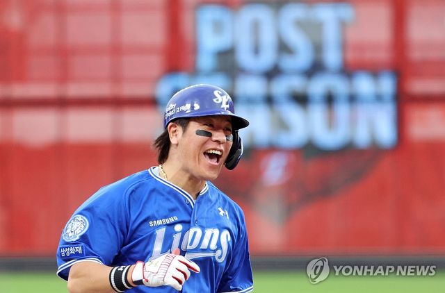 강민호, PO 최고령 홈런