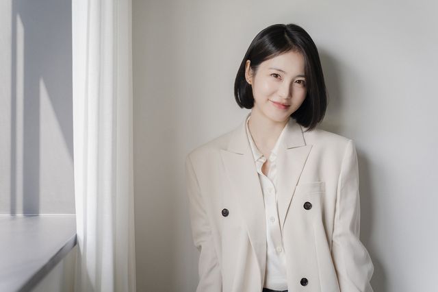 배우 신예은