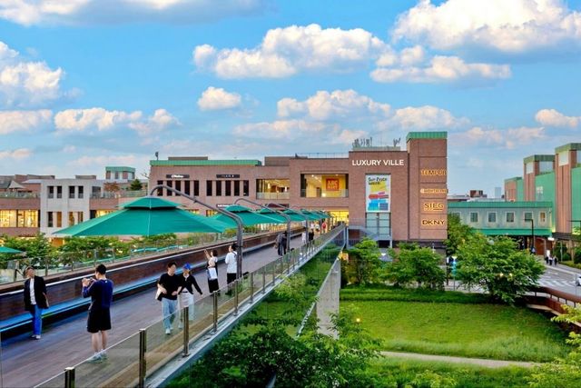 롯데百, 태양광 전력 구매…파주아울렛부터 시범도입