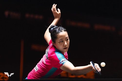 WTT 중국 스매시에 출전한 신유빈의 경기 장면 
