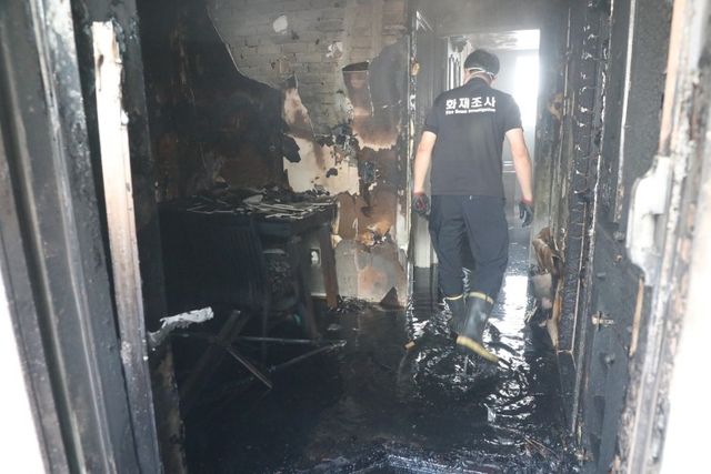 배터리 화재 실험 후 내부 모습