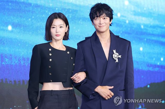 전지현·강동원, 미녀와 미남