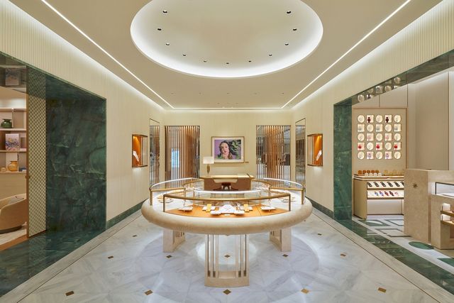 롯데백화점 인천점 1층에 오픈한 불가리 매장