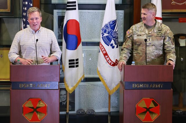 미국 육군장관 방한 미디어 간담회