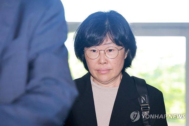 유재은 전 국방부 법무관리관, 피의자 신분으로 해병특검 출석