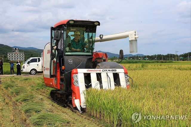 동해시, 첫 벼 베기 실시