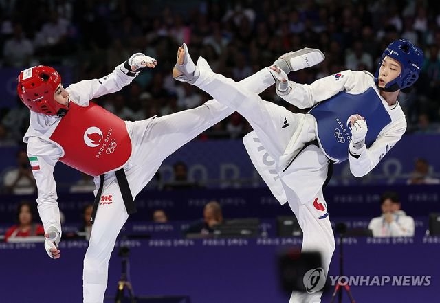 결승전 경기 펼치는 김유진