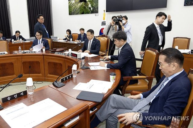 2025년도 국정감사계획서 채택의 건 통과