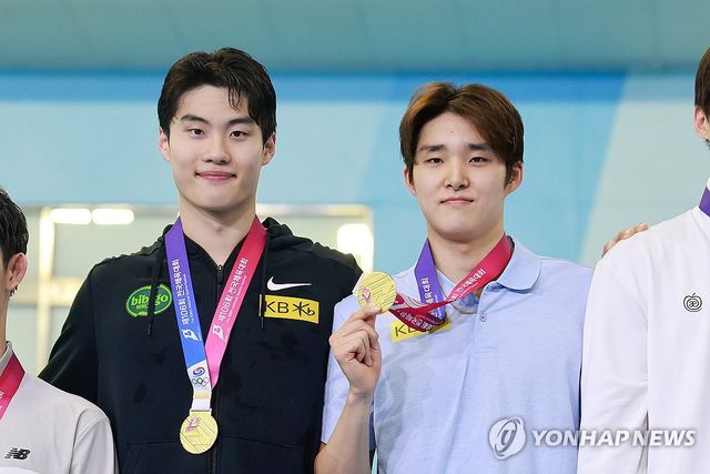 전국체전 계영 800m 금메달 딴 황선우-김우민
