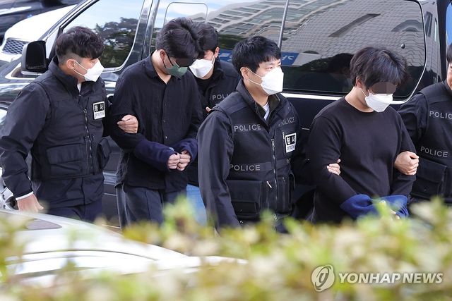 영장실질심사 출석하는 캄보디아 송환 피의자