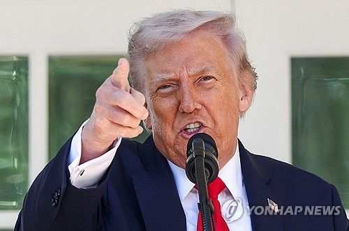 로즈가든 클럽 오찬에서 발언하는 트럼프 대통령