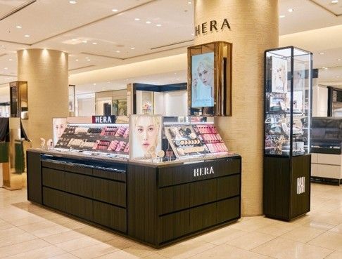 헤라, 일본 주요 백화점 공식 입점