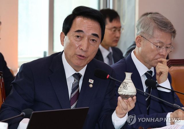 질의하는 박수현 의원