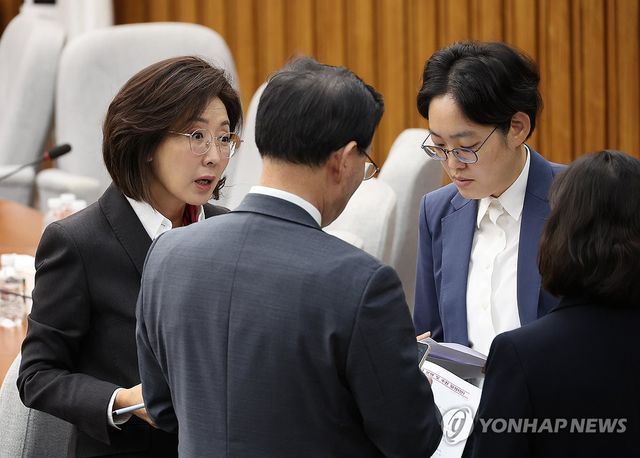 국민의힘 지방선거 총괄기획단 회의 마친 나경원 위원장