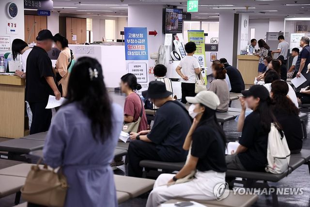 올해 고령층 취업자 비중 22%…40년 만에 4배