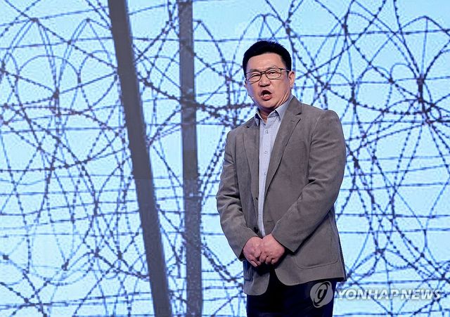 북한인권대회 참석한 김강 전 주러 북한 외교부 부대표