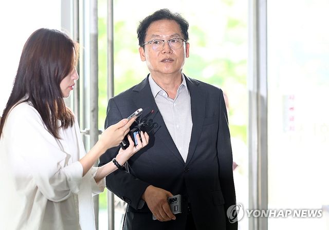 '임성근 불송치’ 김철문 전 경북경찰청장, 특검 출석