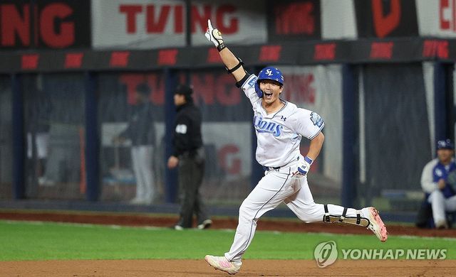 김태훈 '나도 홈런'