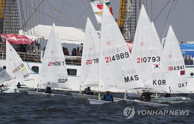 바다 위의 하지민