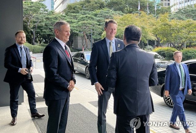지난 23일 SK서린빌딩 찾은 미국 테네시 주지사