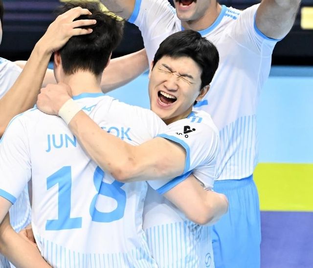 기뻐하는 대한항공 정지석